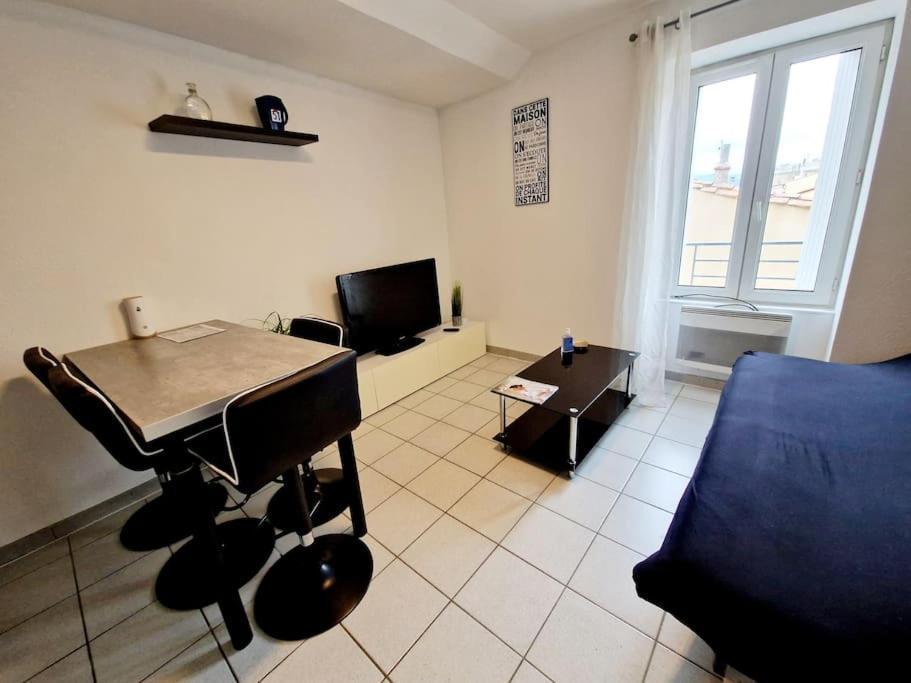 Agreable T2 Centre